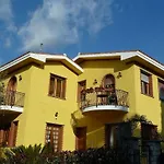 Villa Gaia - Luxury Villa, Pool & Wellness Rooms 4*