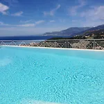 Villa Gaia - Luxury Villa, Pool & Wellness Rooms 4* Бордигера