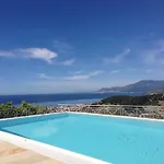 Gaia - Luxury Villa, Pool & Wellness 4*