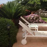 Gaia - Luxury Villa, Pool & Wellness Panzió Bordighera
