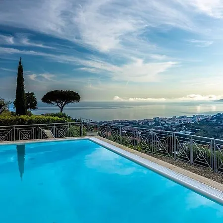 Villa Gaia - Luxury Villa, Pool & Wellness Rooms Bed & Breakfast