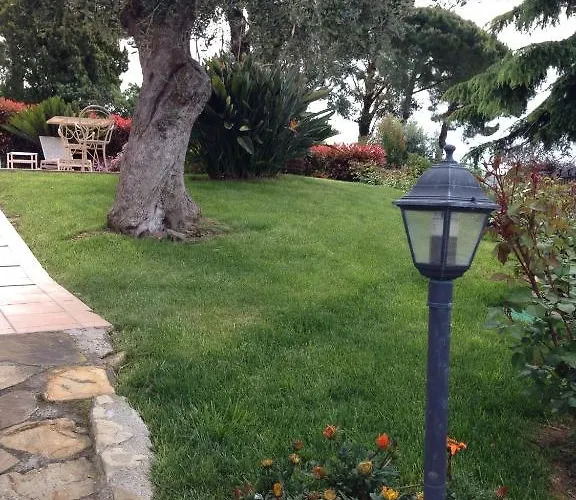 Couette-café Gaia - Luxury Villa, Pool & Wellness