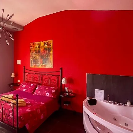 Gaia - Luxury Villa, Pool & Wellness 4* Bordighera