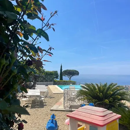 Gaia - Luxury Villa, Pool & Wellness Bordighera