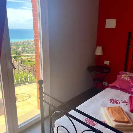 Bed & Breakfast Gaia - Luxury Villa, Pool & Wellness