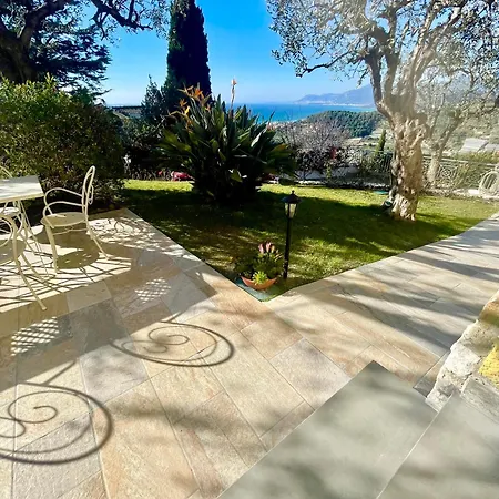 Bed & Breakfast Gaia - Luxury Villa, Pool & Wellness Bordighera