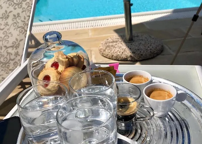 Villa Gaia - Luxury Villa, Pool & Wellness Rooms Bordighera