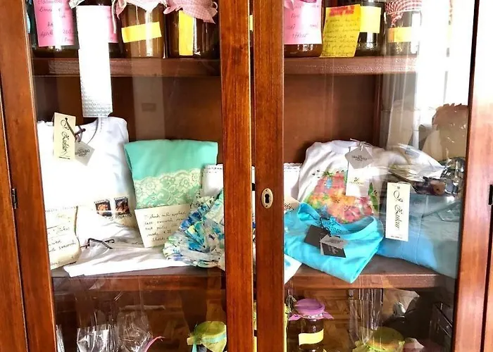 Gaia - Luxury Villa, Pool & Wellness Bed and Breakfast Bordighera