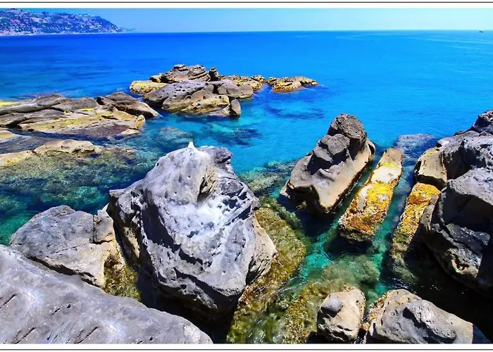 Villa Gaia - Luxury Villa, Pool & Wellness Rooms 4*