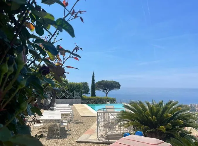Gaia - Luxury Villa, Pool & Wellness Bordighera