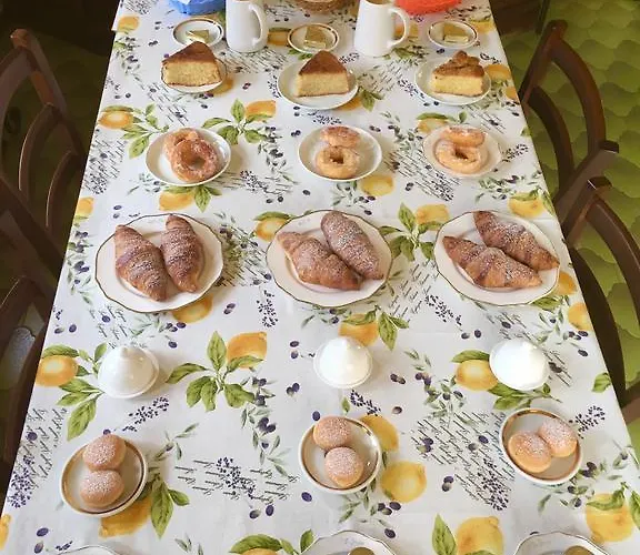 Bed and Breakfast Gaia - Luxury Villa, Pool & Wellness Bordighera