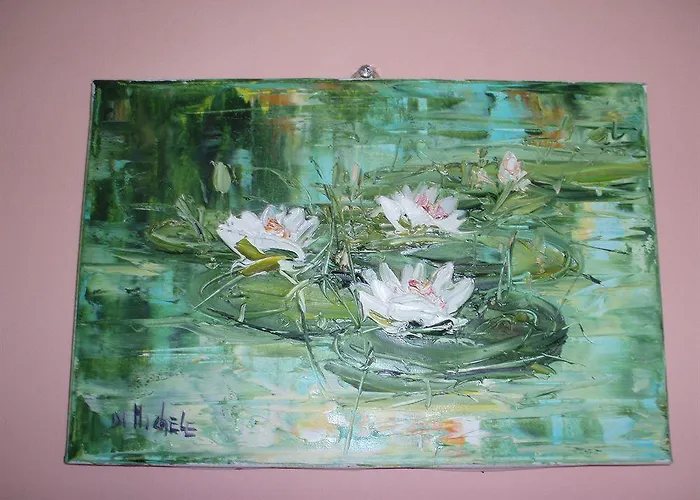 Gaia - Luxury Villa, Pool & Wellness Bed and Breakfast