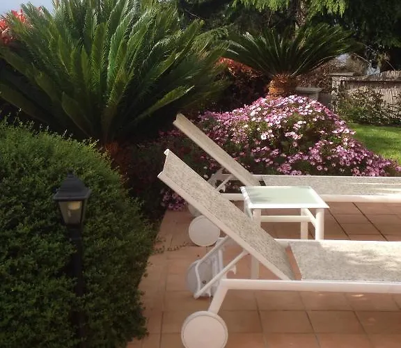 Villa Gaia - Luxury Villa, Pool & Wellness Rooms Bed & Breakfast Bordighera